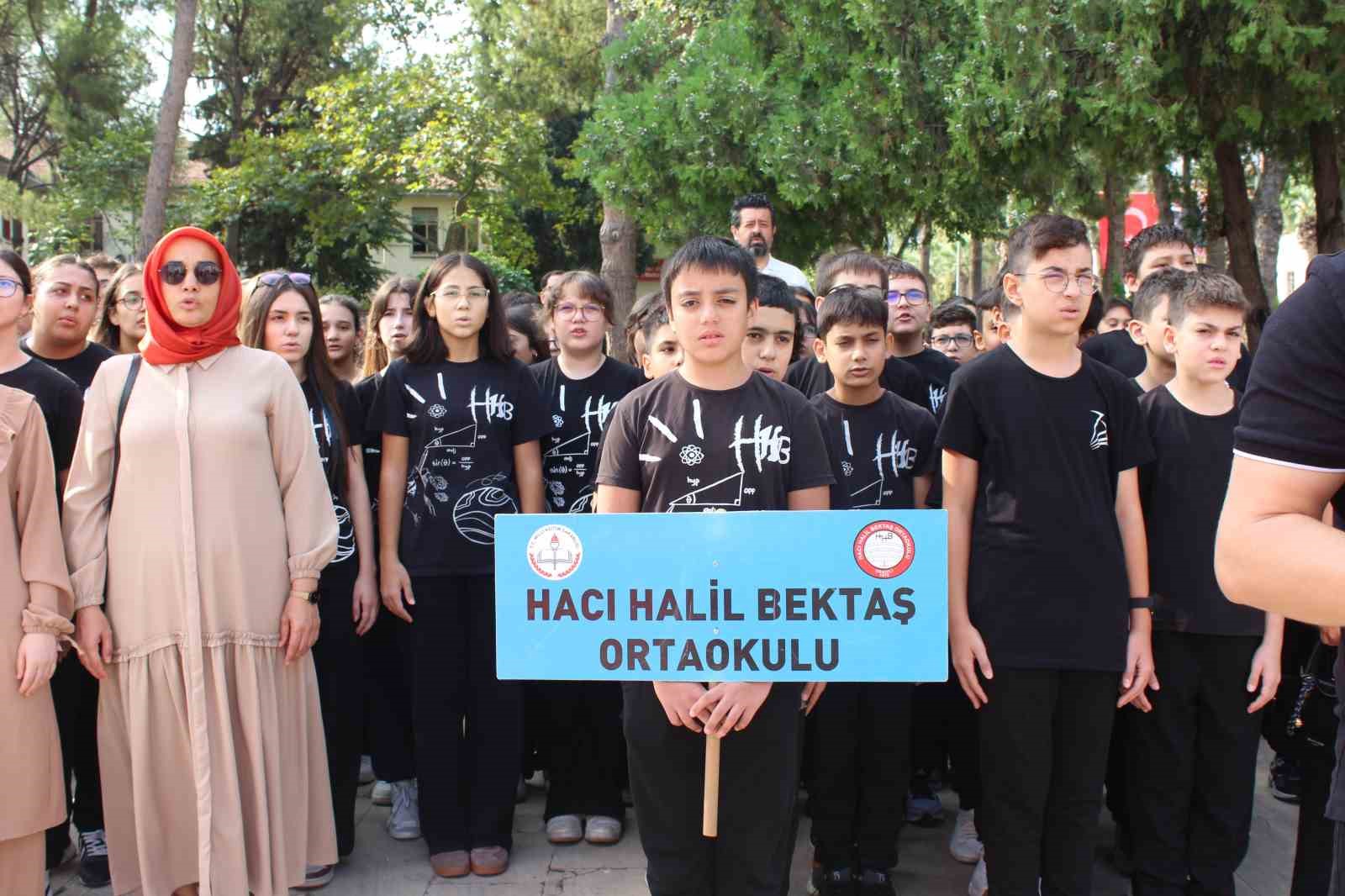 Denizli&rsquo;de 2026-2027 eğitim &ouml;ğretim yılı &ccedil;elenk t&ouml;reniyle başladı