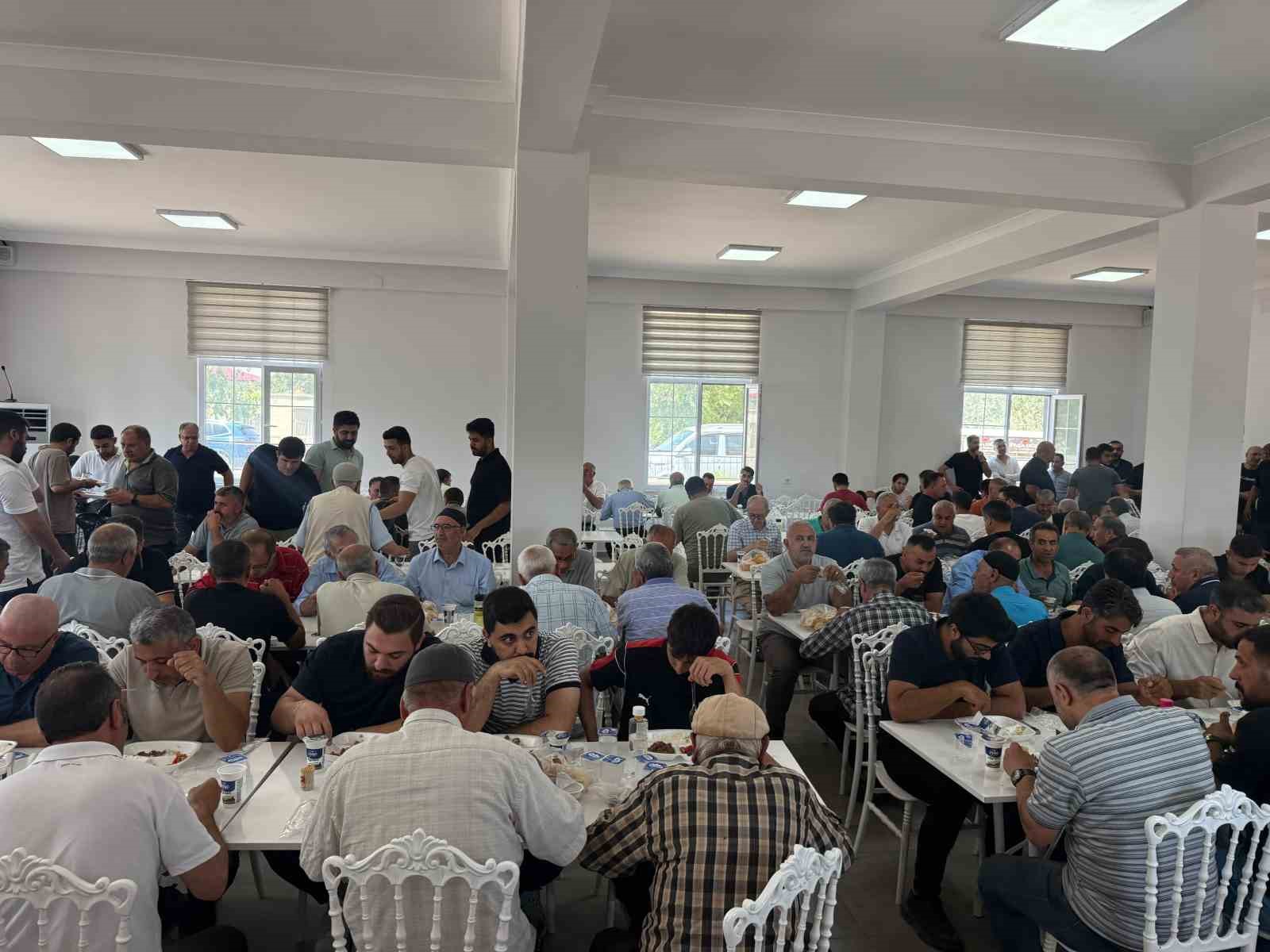 Celali Aşireti’nin kanaat önderlerinden Hacı Ali Özcan için mevlit düzenlendi