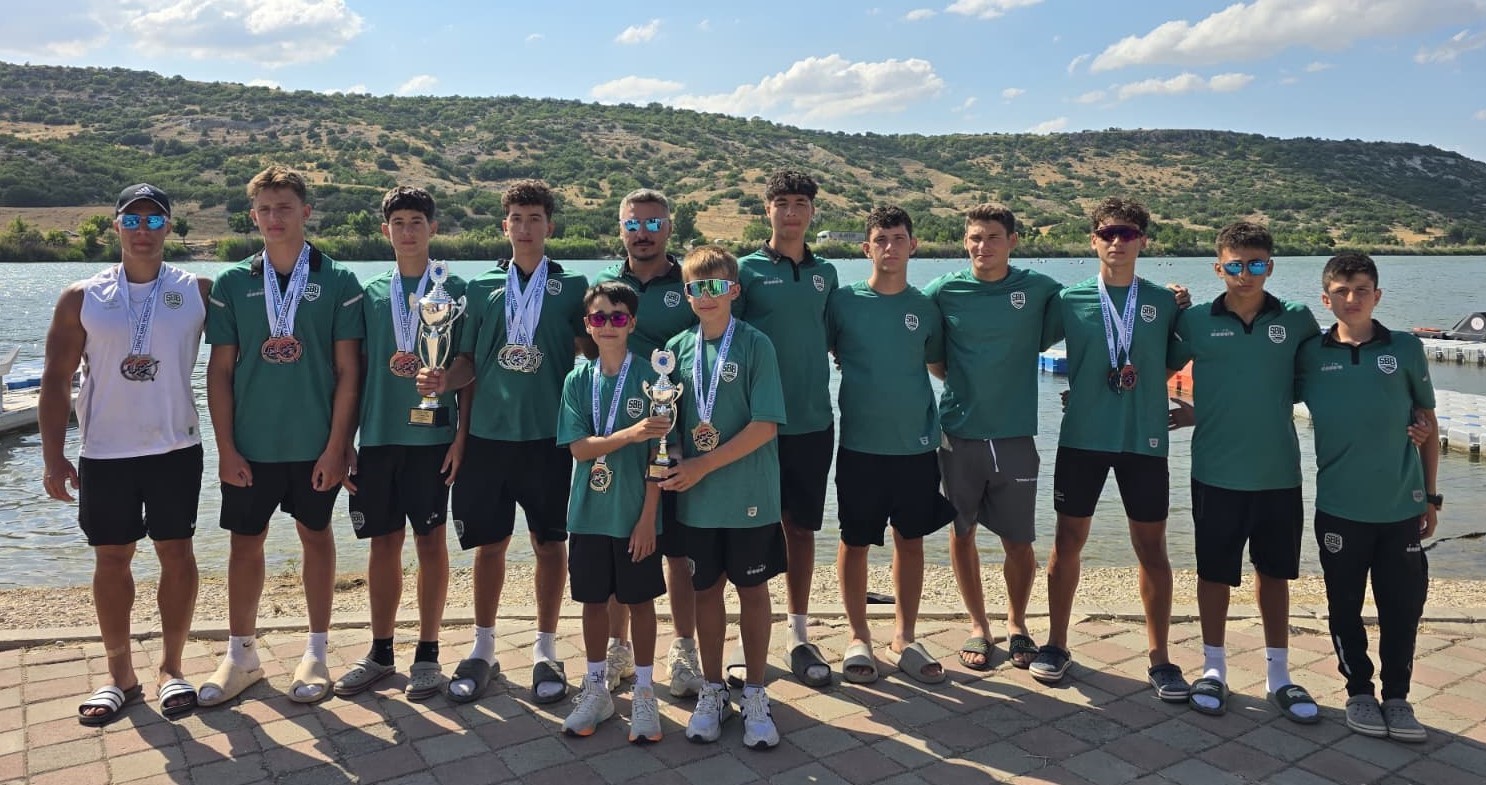 Sakarya Büyükşehir sporcularından 2 farklı branşta derece