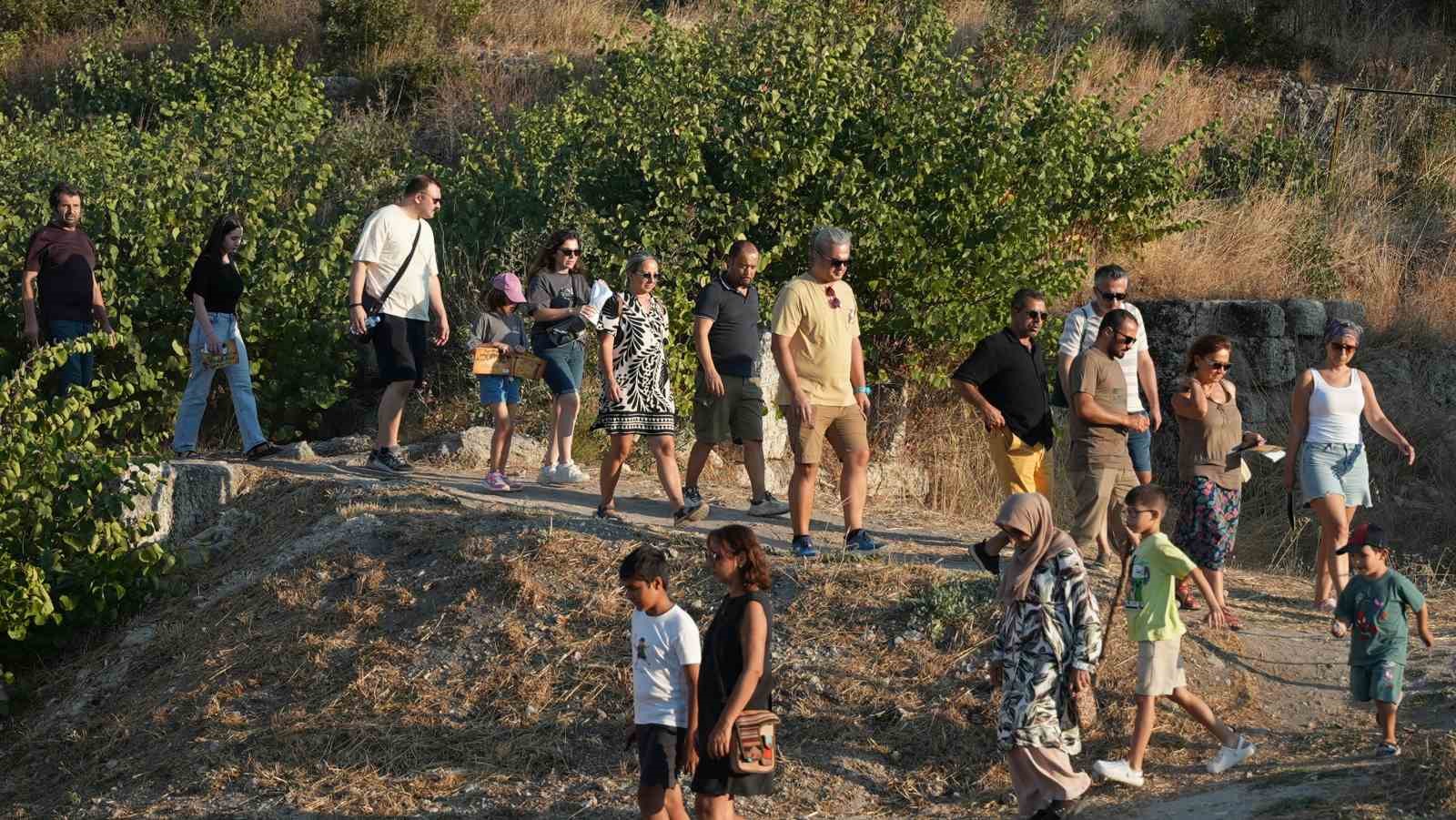 Dokuz g&uuml;n boyunca k&uuml;lt&uuml;r ve sanatın merkezi olan &Ccedil;anakkale&rsquo;de festival sona erdi