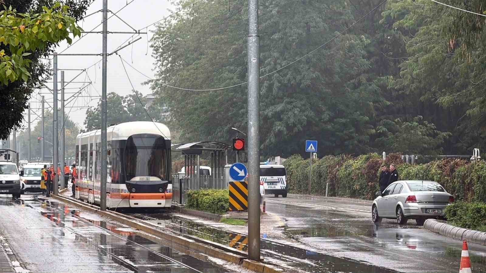 Eskişehir’de katener arızası tramvay ulaşımını aksattı