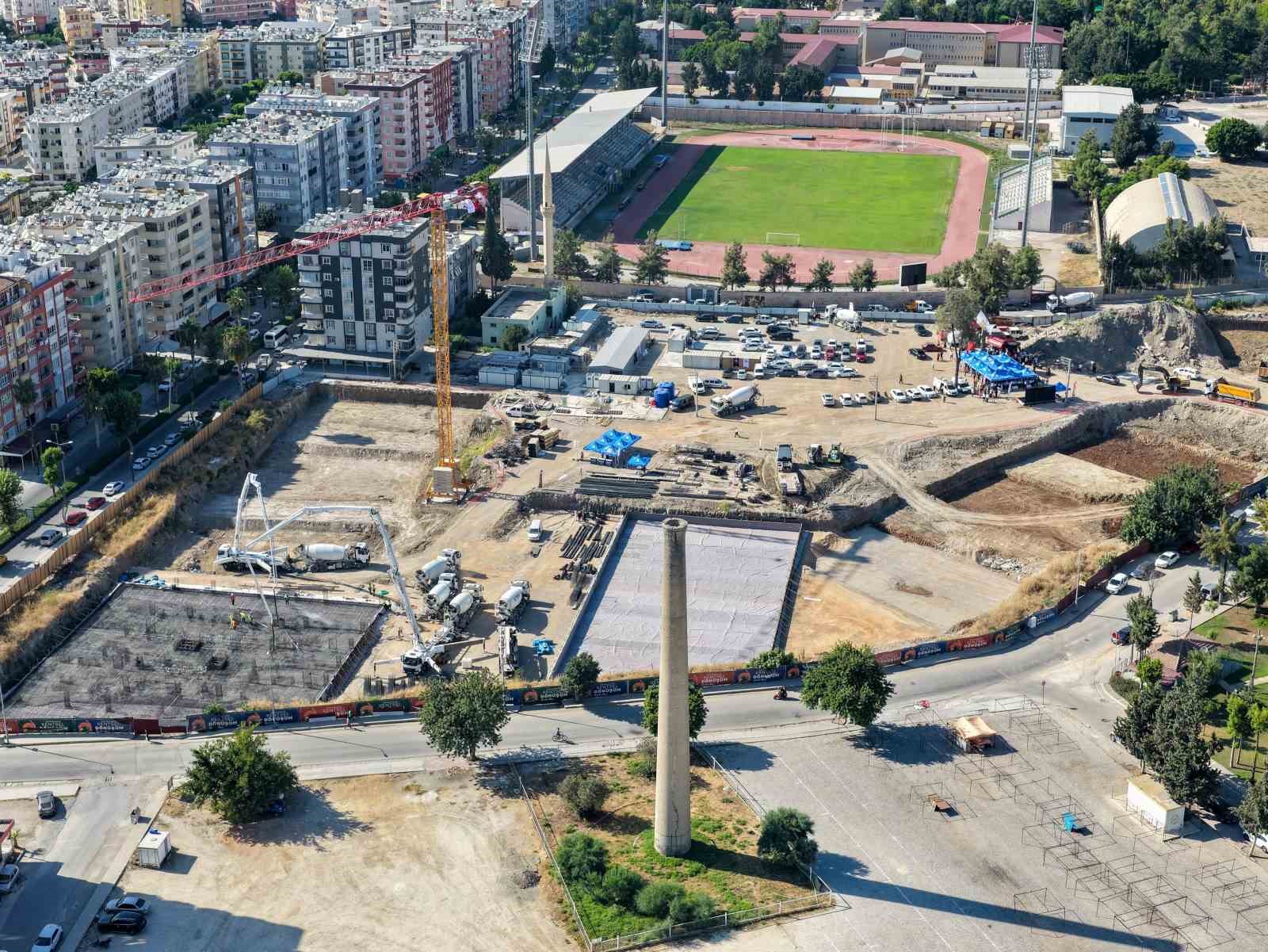 Tarsus’ta yıllardır beklenen kentsel dönüşümde ilk beton döküldü
