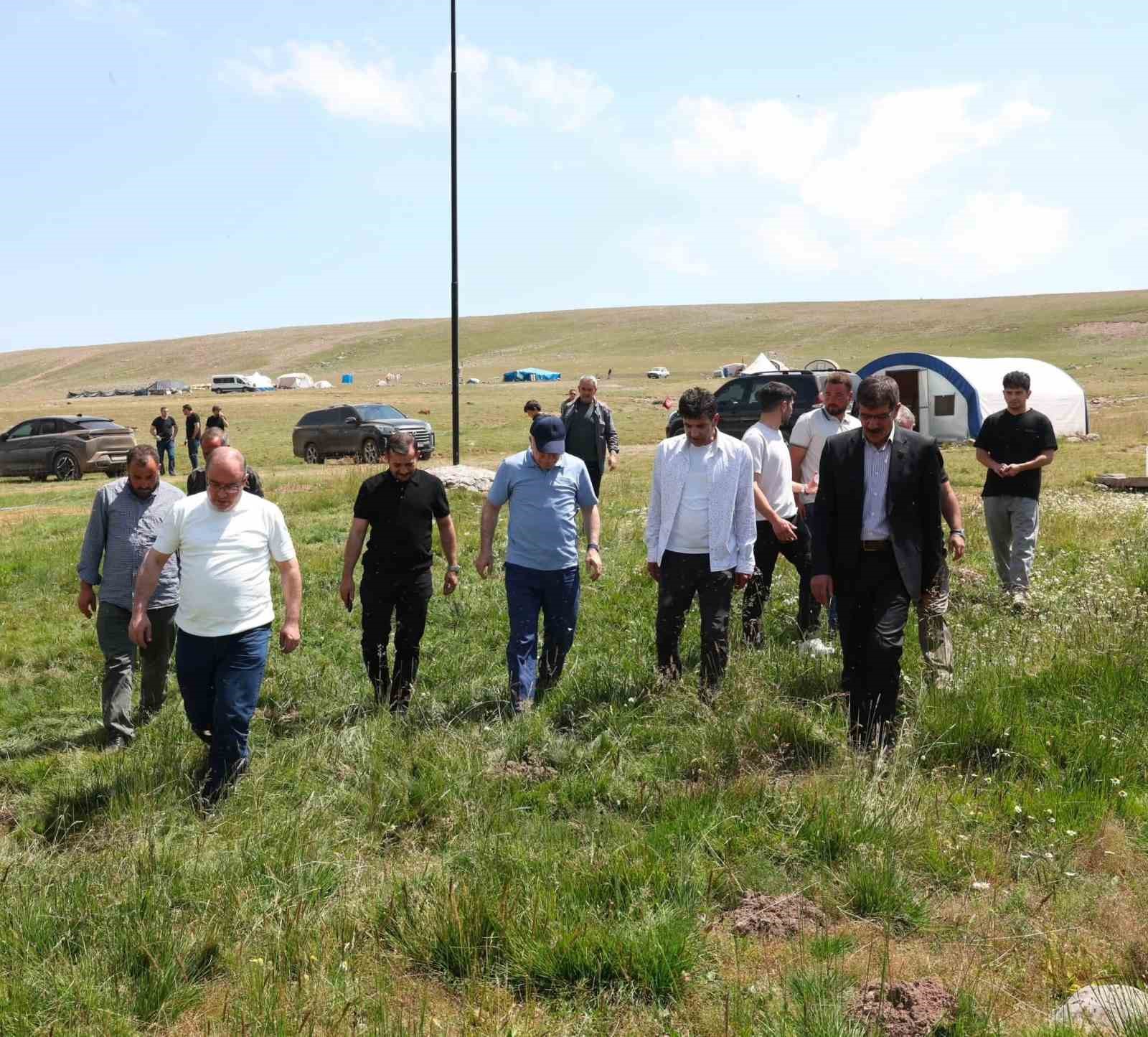 Başkan Sekmen’den Akdağ Mahallesi’ne çıkarma