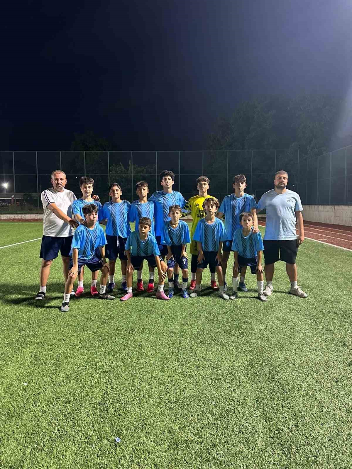 1299 Bilecikspor Kulübü gol oldu yağdı