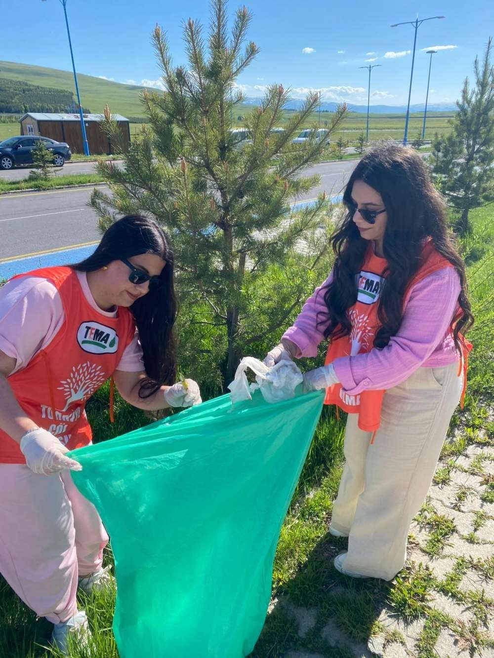 Üniversitede "Bulmak İstediğin Gibi Bırak" çevre seferberliği