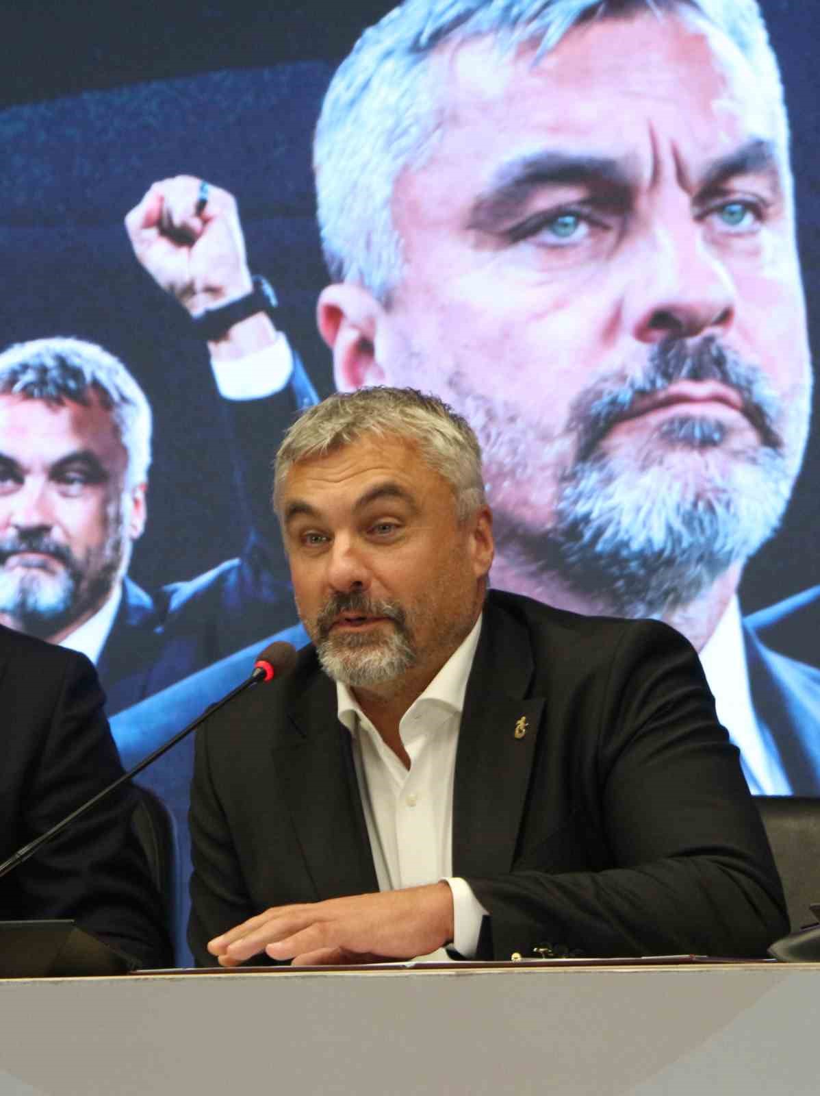 Thomas Reis: "Umuyorum beraber iyi bir tarih yazacağız"