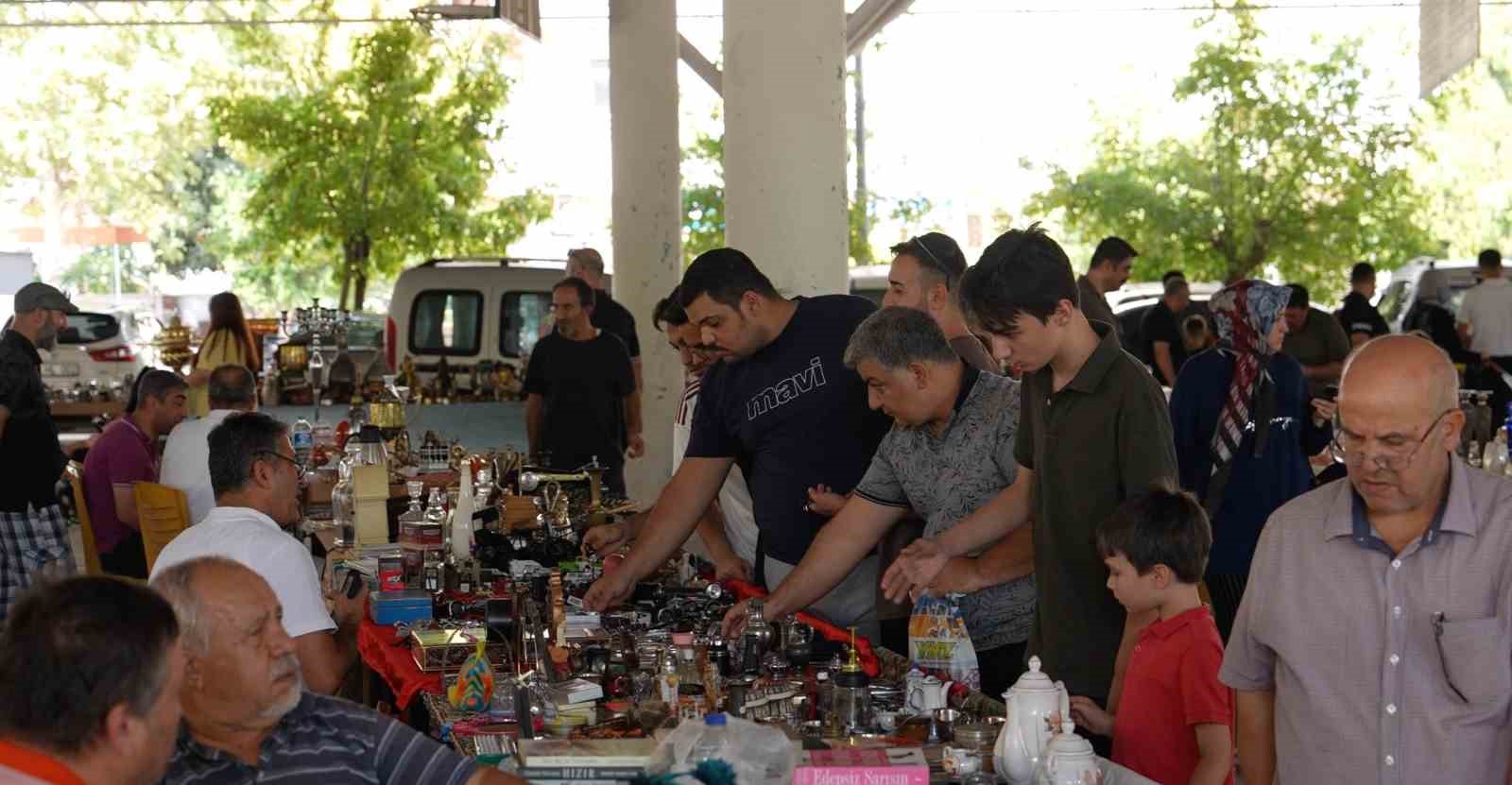 Antika tutkunları bir kez daha Şehitkamil’de buluştu