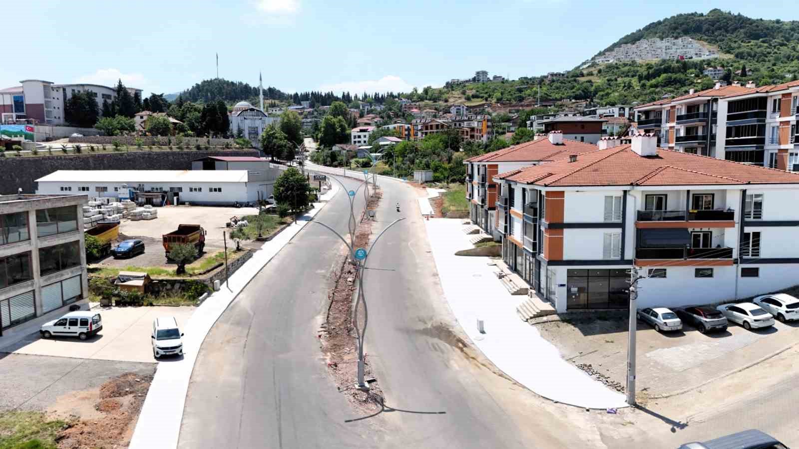 Hoca Ahmet Yesevi Caddesi 4 şeride çıkarılıyor