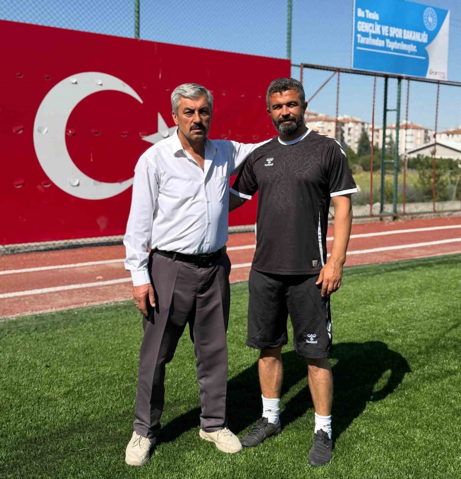 Hacılar Erciyesspor Bekir Barış Cihan ile yola devam ediyor