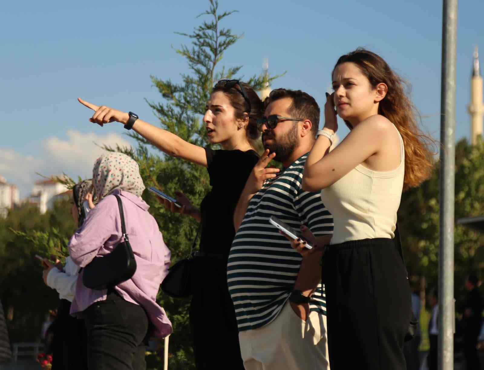 Türk Yıldızları’ndan göz kamaştıran prova uçuşu
