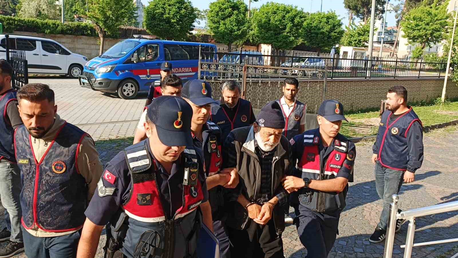 Bakan Gürlek açıklamıştı: 20 yıllık faili meçhul olayı zanlıları adliyede