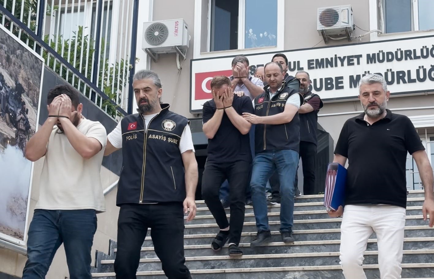 İstanbul’da "change" araç operasyonu: 3 tutuklama