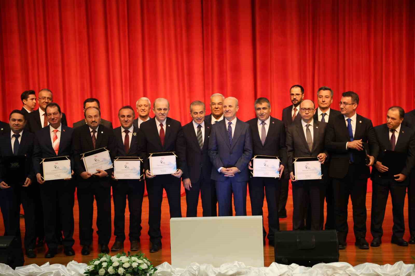 30 üniversiteye ’Spor Dostu Kampüs’ sertifikası