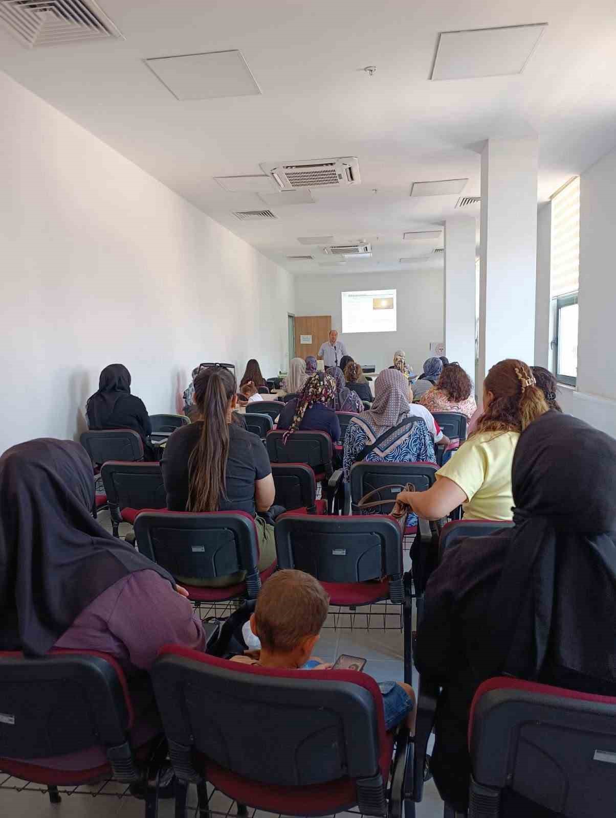 Nazilli&rsquo;de kadınlara y&ouml;nelik eğitim verildi