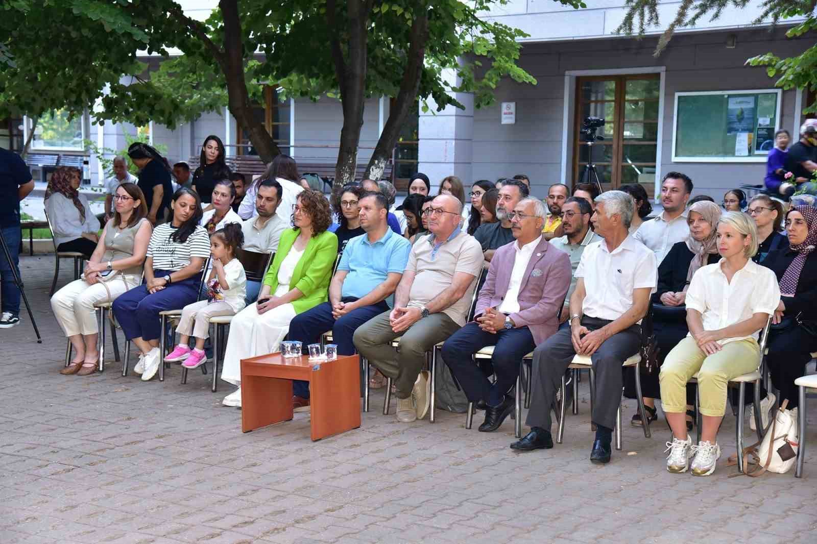 Hayata Dokunanlar Topluluğundan Sağlık taraması ve İlk yardım eğitimi
