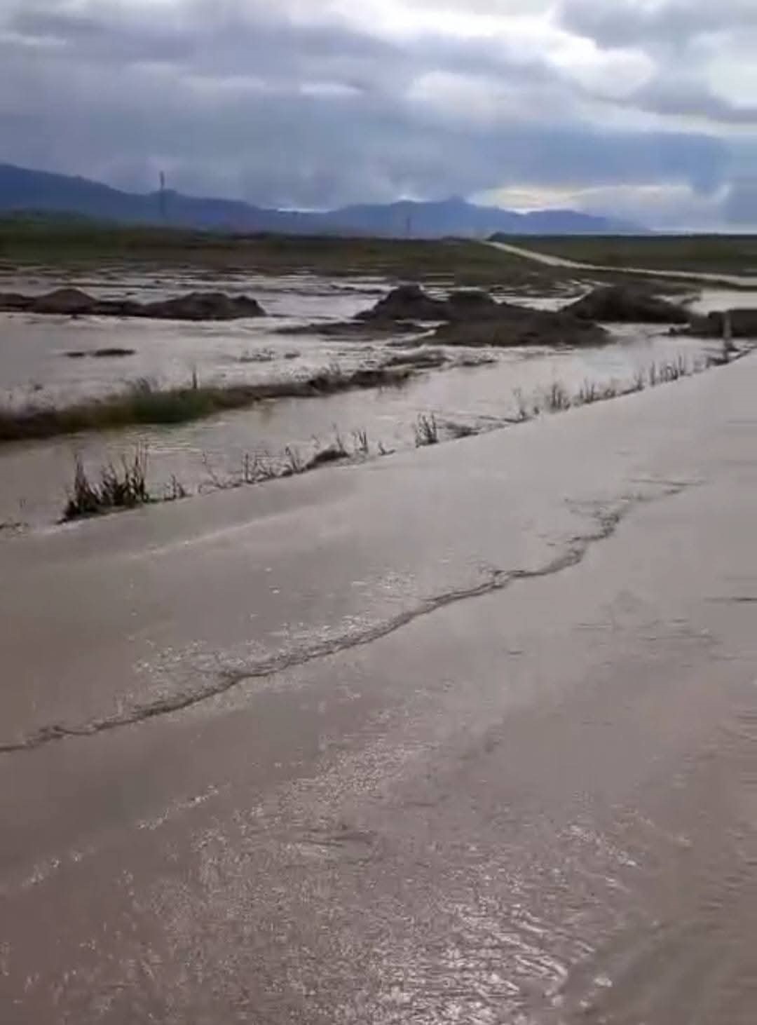 Günyüzü’de aşırı yağış sonucunda sel meydana geldi