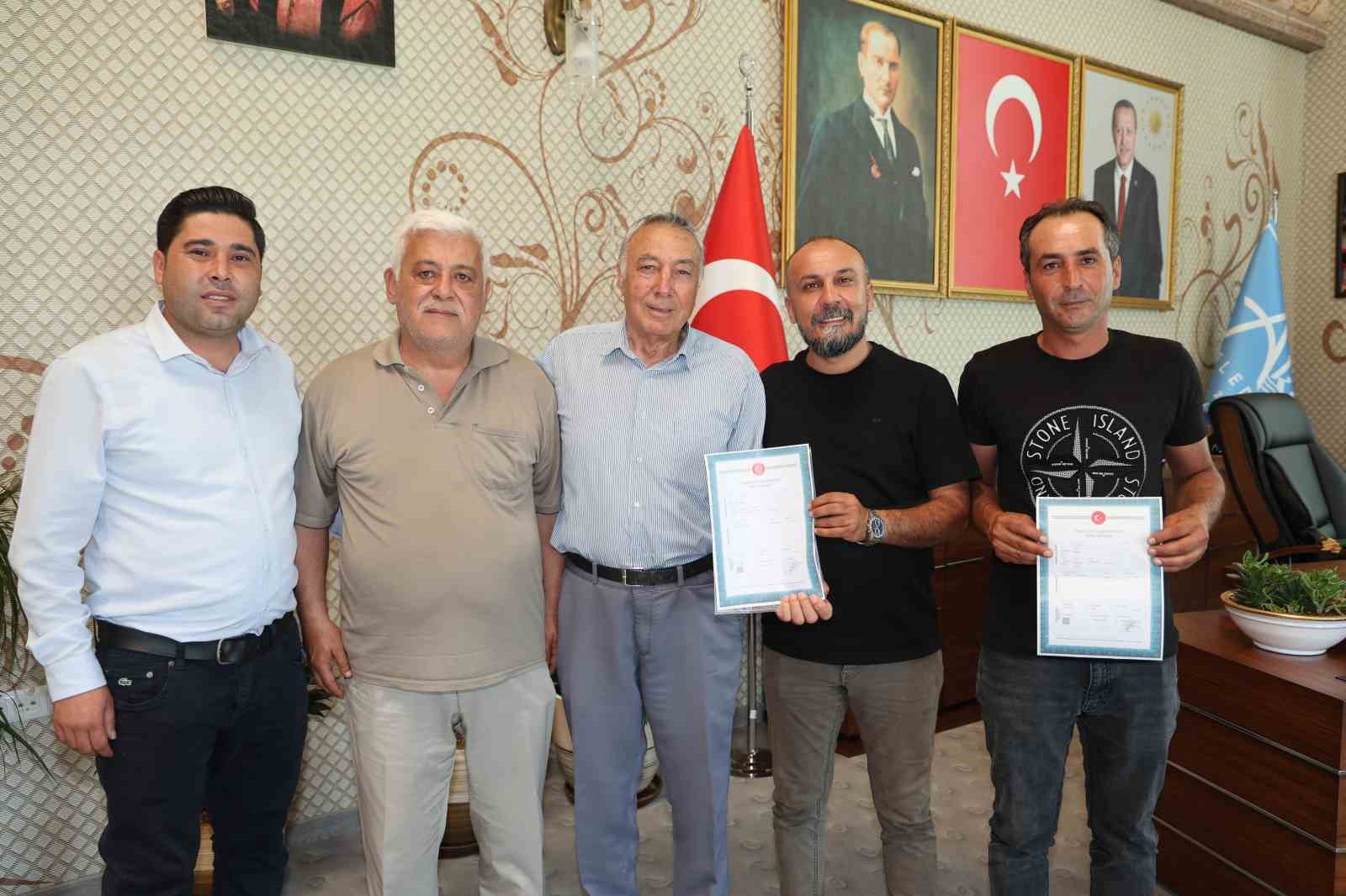 Aksu’da 12 vatandaş tapularıyla buluştu