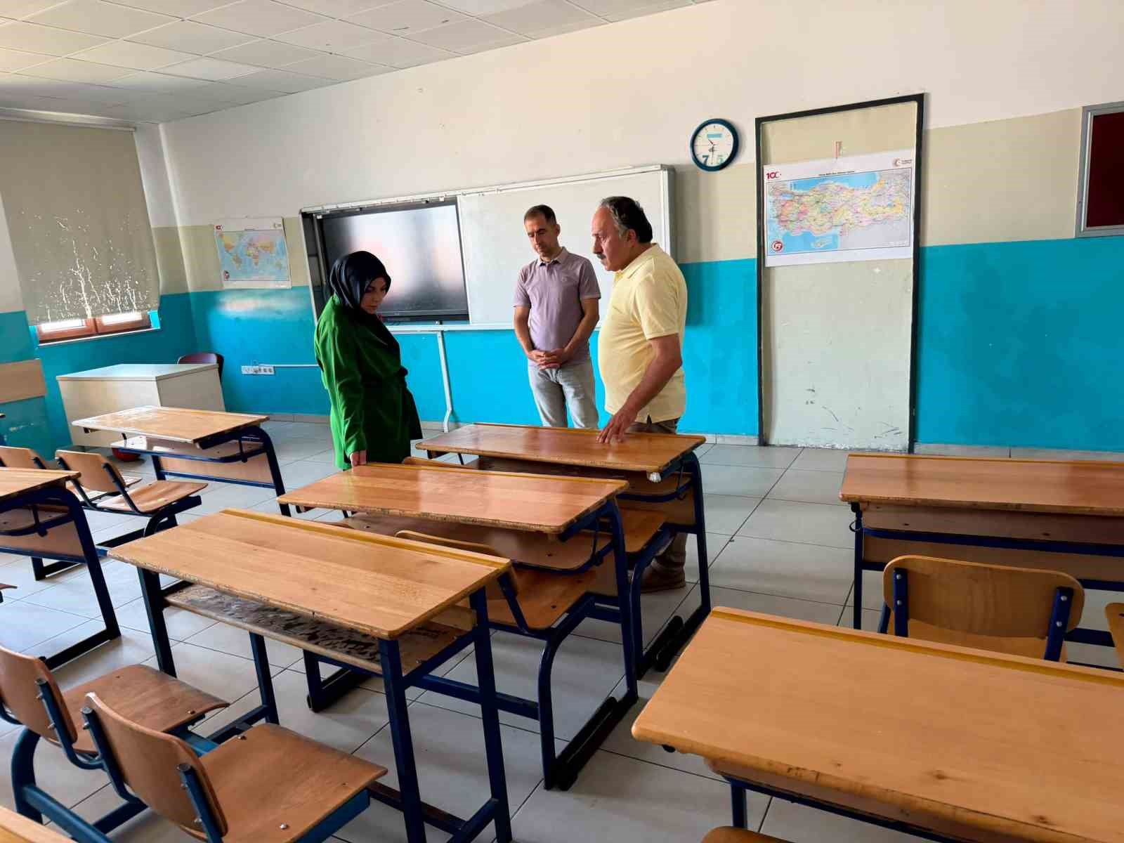D&uuml;zce&rsquo;de yeni eğitim yılı &ouml;ncesi okullarda hazırlık mesaisi