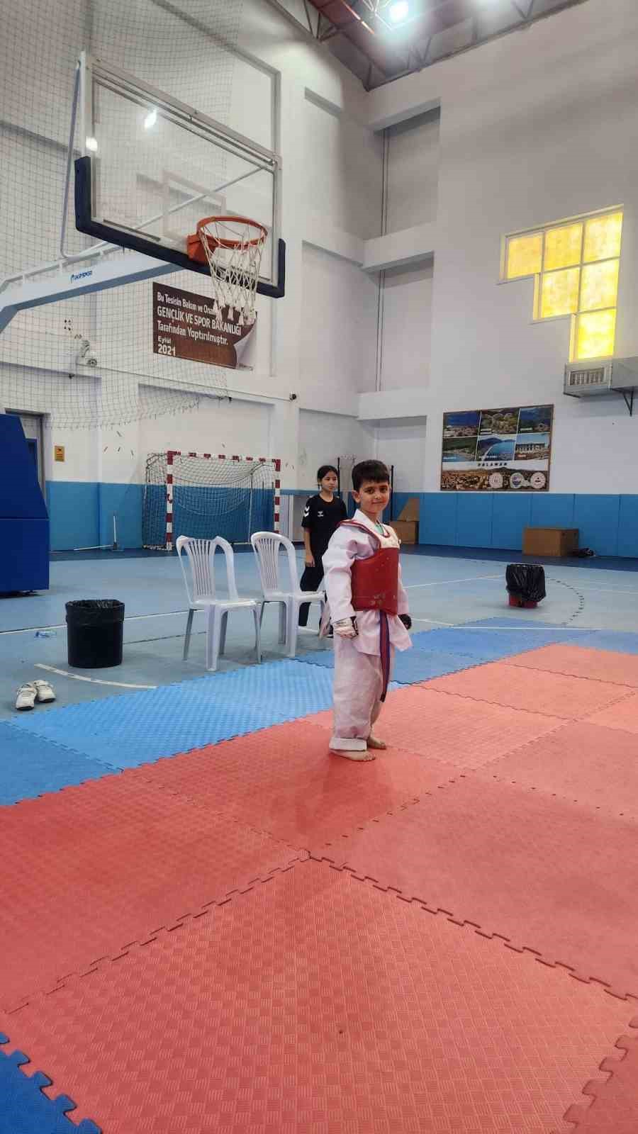 Muğla&rsquo;da taekwondo il se&ccedil;meleri heyecanı yaşandı