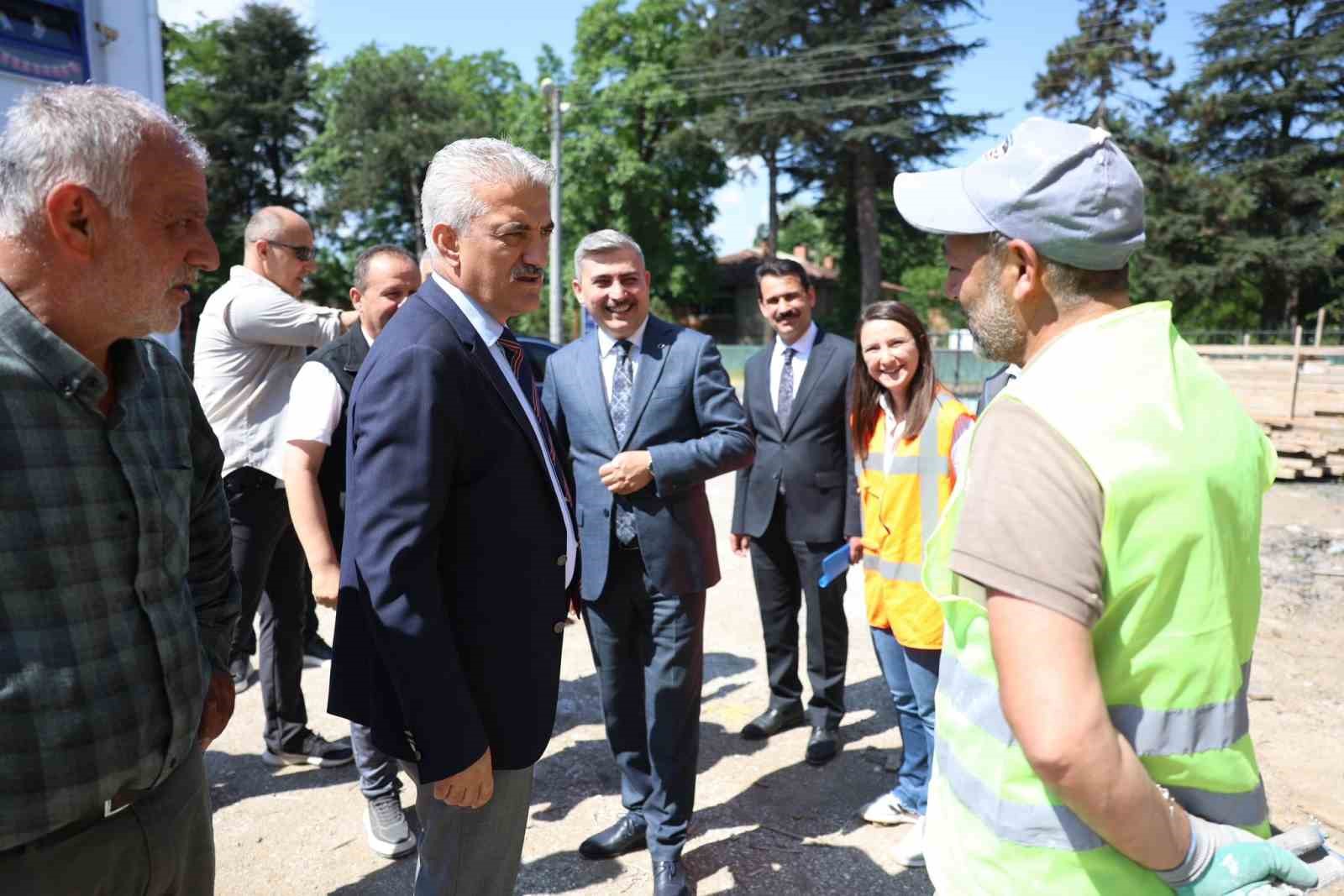 Uzunmustafa İlkokulu ek binasında incelemeler yapıldı
