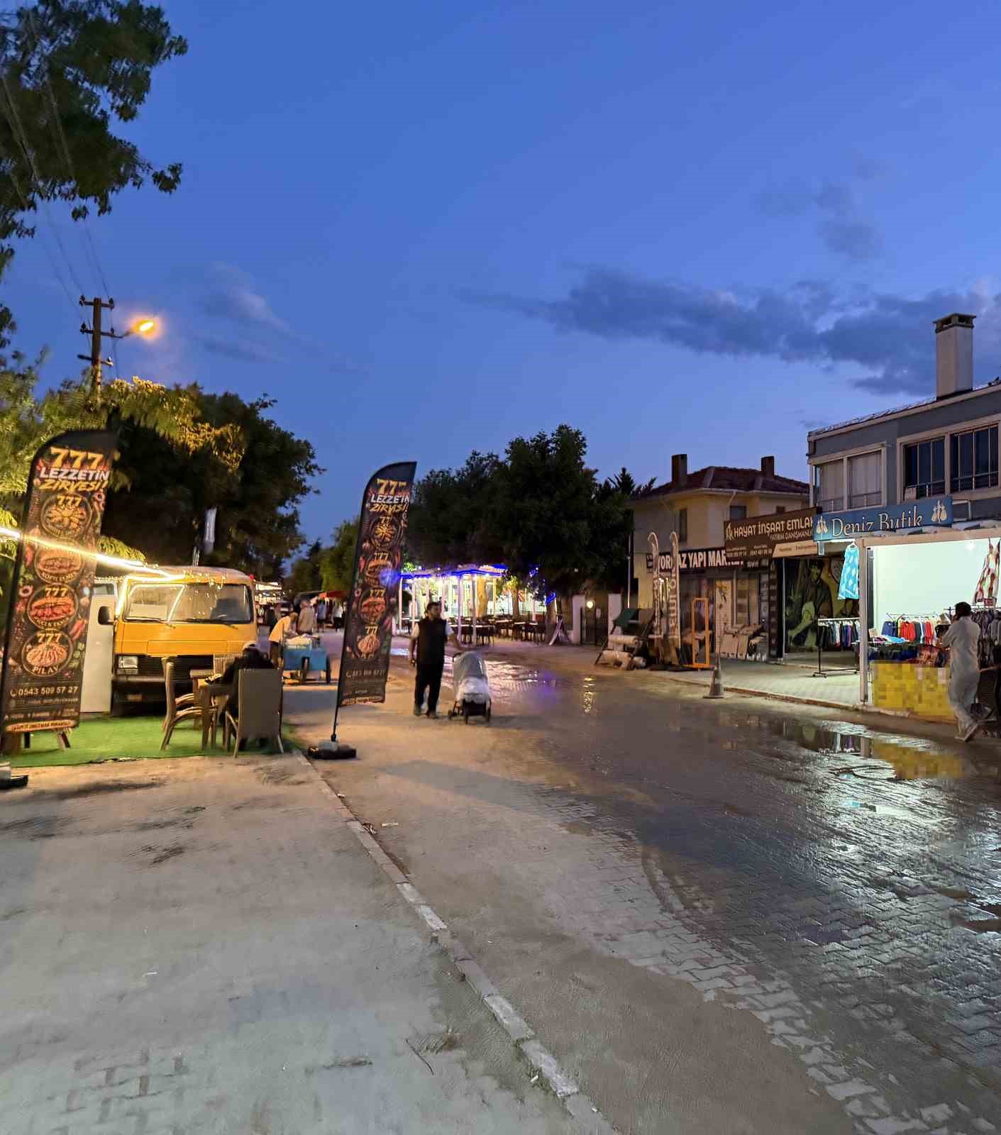 Tatil beldesi değil çamur deryası