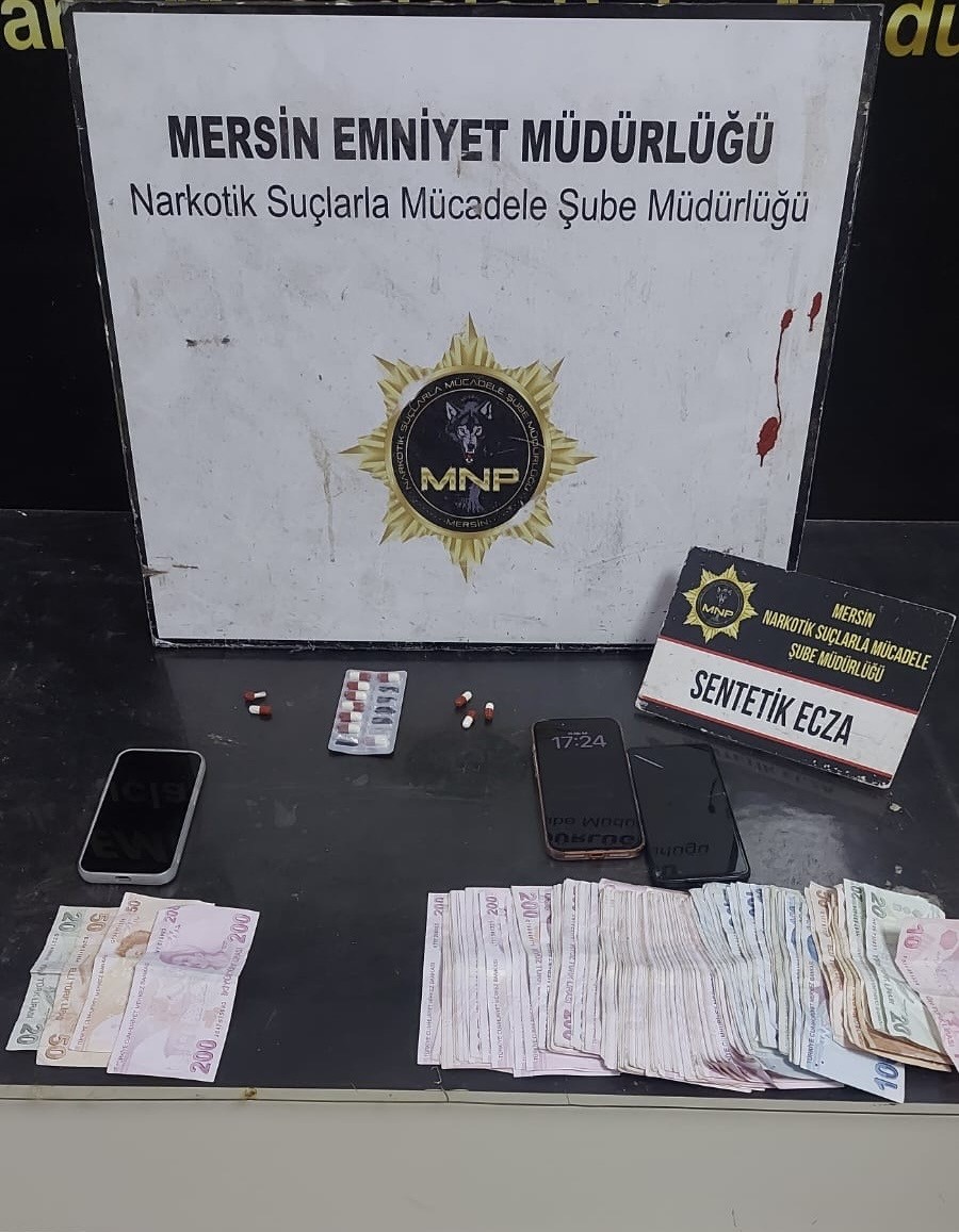 Mersin&rsquo;de uyuşturucu operasyonu: 3 tutuklama