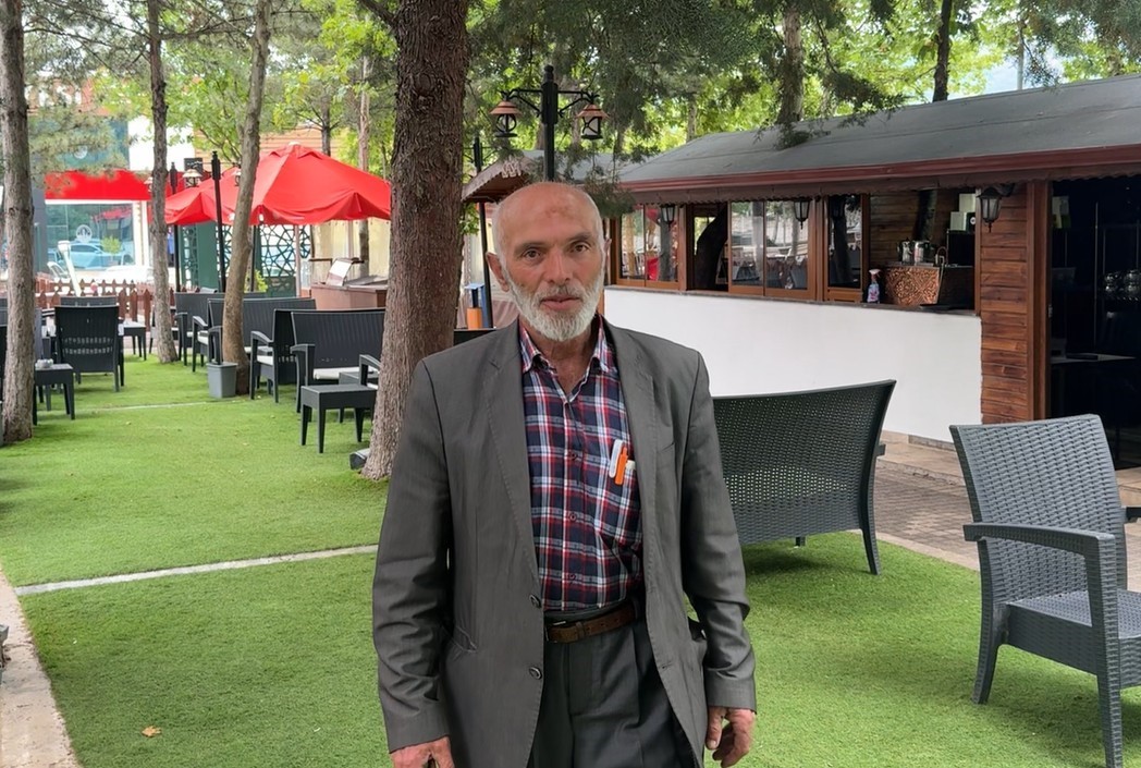 Azasından baskı gördüğünü iddia eden muhtar istifa etti