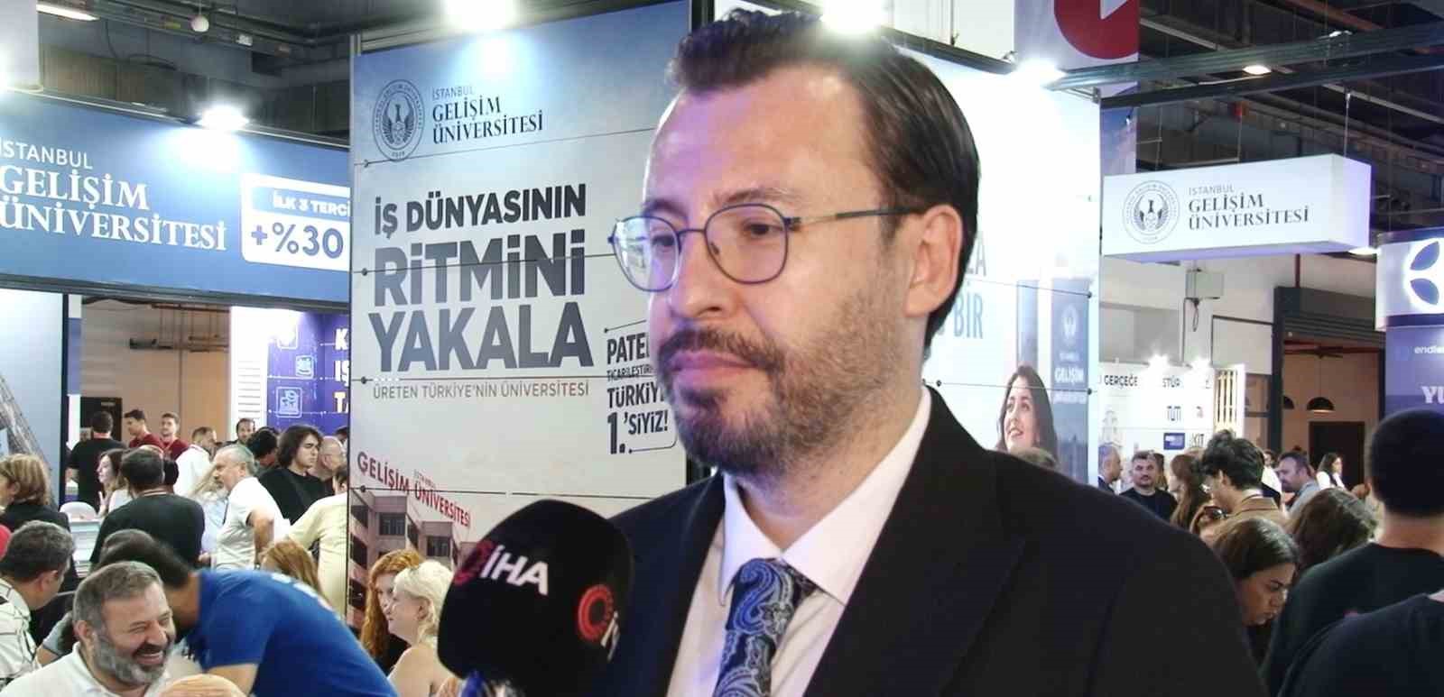 Üniversite tercihinde uyarı: Popüler bölümler tek başına yeterli değil