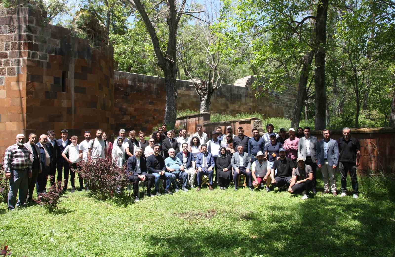 Ahlat’ta ’Sonsuz Güzel’ isimli sinema filminin çekimlerine başlandı