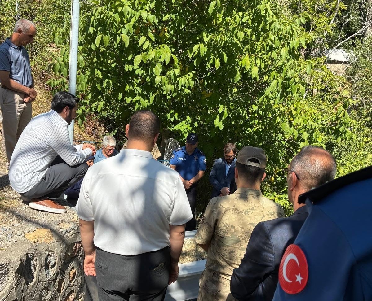 Şehit Niyazi Koyun, Kemaliye&rsquo;de şahadet yıl d&ouml;n&uuml;m&uuml;nde anıldı