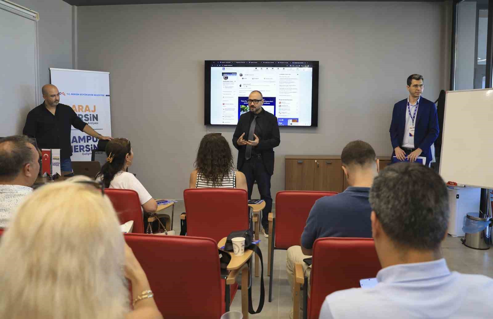 Mersin’de gençler dijital kariyer için LinkedIn eğitimi aldı