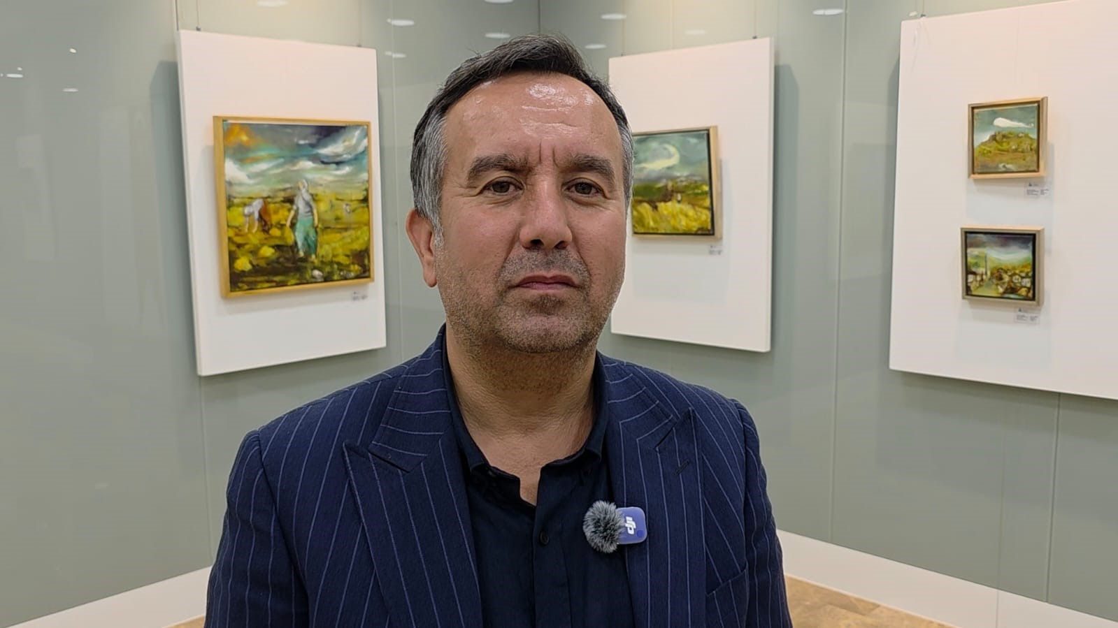 K&uuml;tahya&rsquo;da Ahmet İmre&rsquo;nin "Mek&acirc;nın Hafızası" sergisi sanatseverlerle buluştu