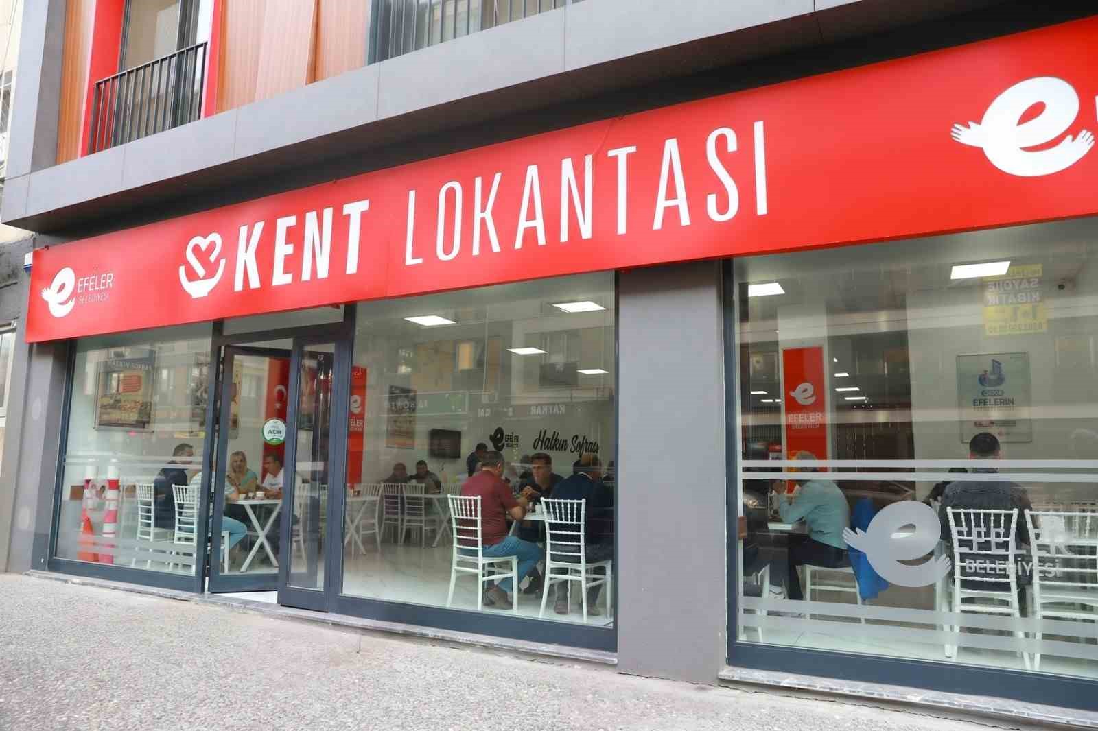 Efeler’de Kent Lokantası vatandaşın sofrasına destek oluyor