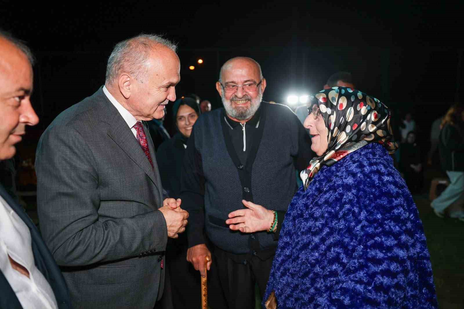 Başkan Özlü: "Paranın olmadığı bir zamanda Düzce’yi baştan inşa ediyoruz"