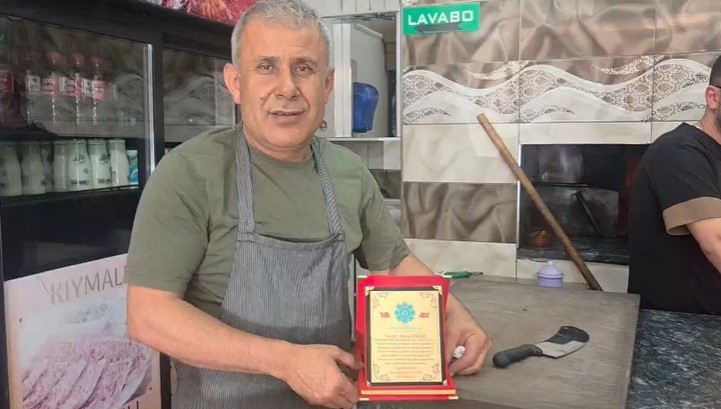 Konya’da lokanta sahibinin soğukkanlı müdahalesi boğulmayı önledi