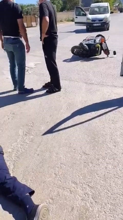 Motor kazası sonrası yaşlı adam 5 g&uuml;nl&uuml;k hayat m&uuml;cadelesini kaybetti