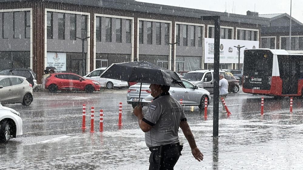 G&uuml;neşli hava yerini yağmurlara bırakacak
