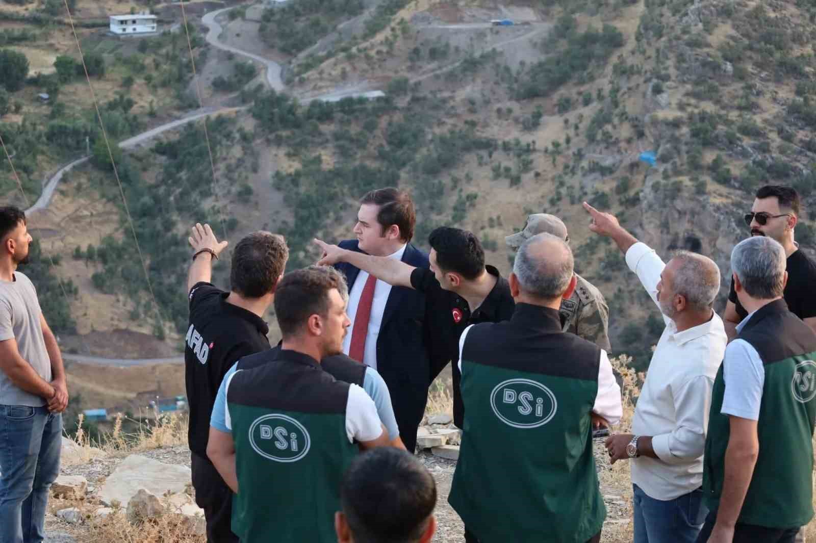 Taşdelen&rsquo;de afet riskine karşı kurumlar sahada