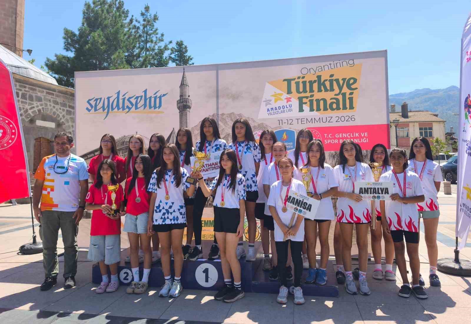 Manisalı oryantiringciler Türkiye üçüncüsü oldu