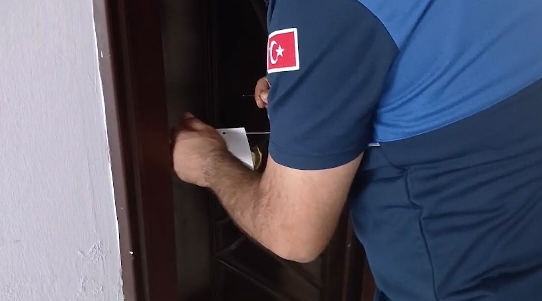 Kumar oynandığı tespit edilen ruhsatsız iş yeri mühürlendi