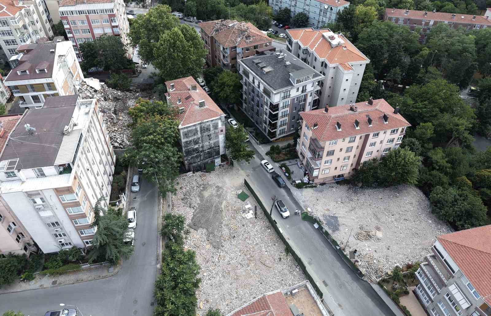 İstanbul&rsquo;un kentsel d&ouml;n&uuml;ş&uuml;mle yenilenme b&uuml;y&uuml;kl&uuml;ğ&uuml;: 1 sokakta 13 bina d&ouml;n&uuml;ş&uuml;yor