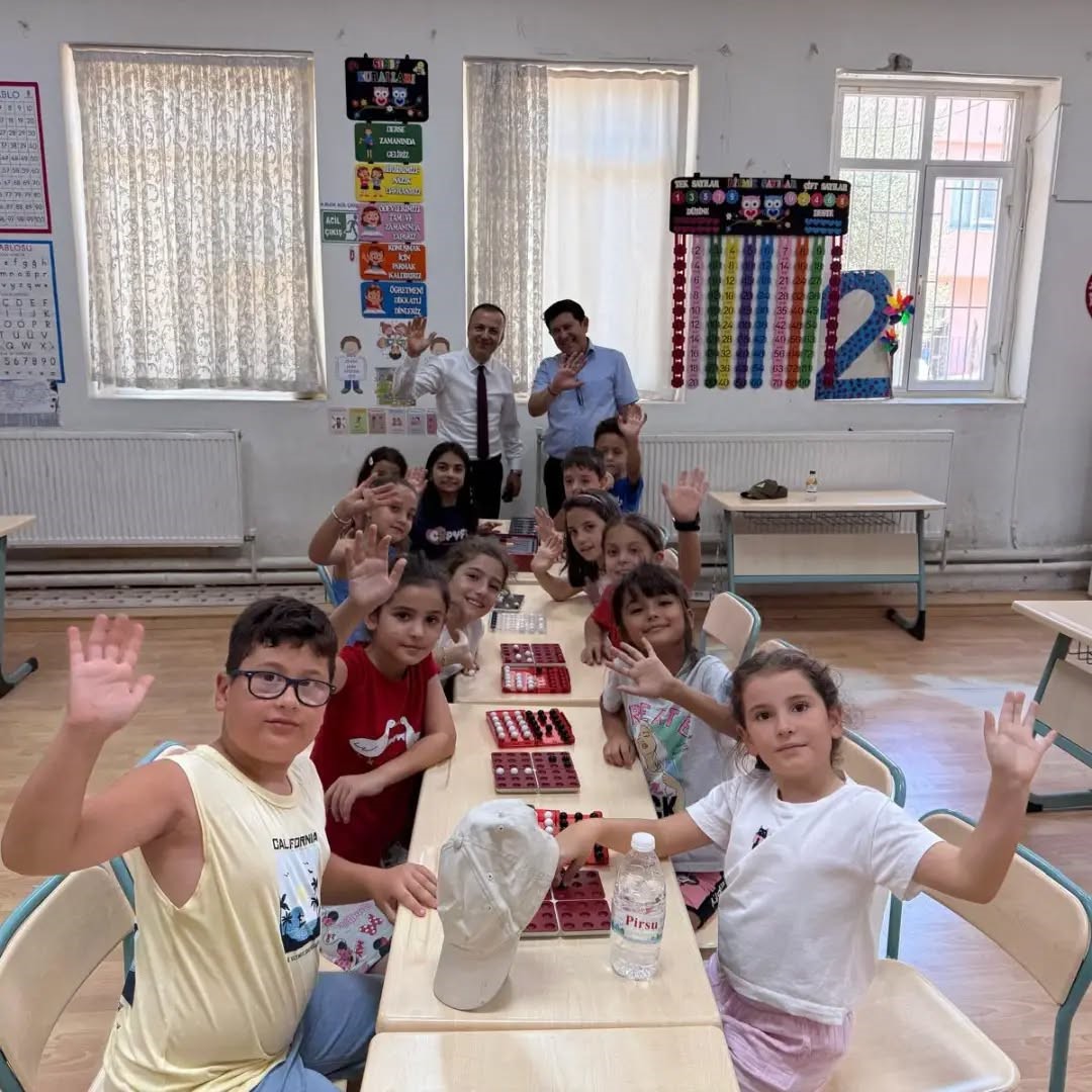 Yenipazar’da çocuklar yaz tatilini akıl ve zeka oyunlarıyla değerlendiriyor