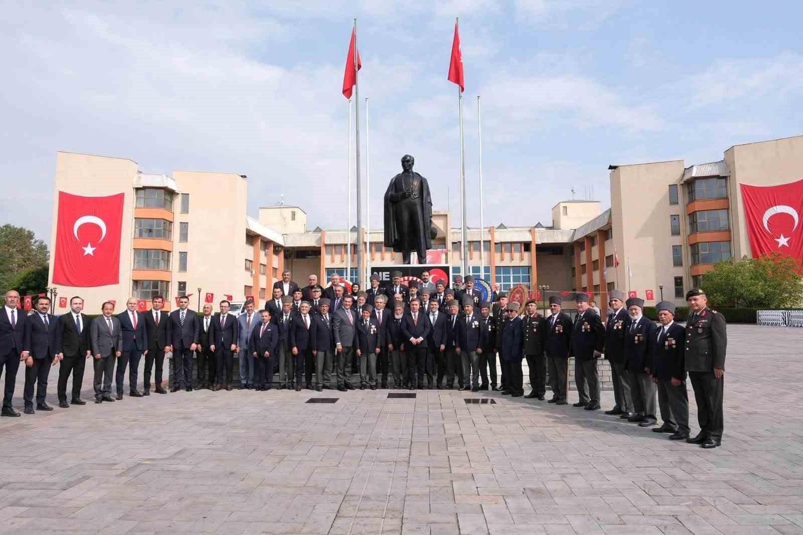 Erzincan’da 19 Eylül Gaziler Günü için tören düzenlendi