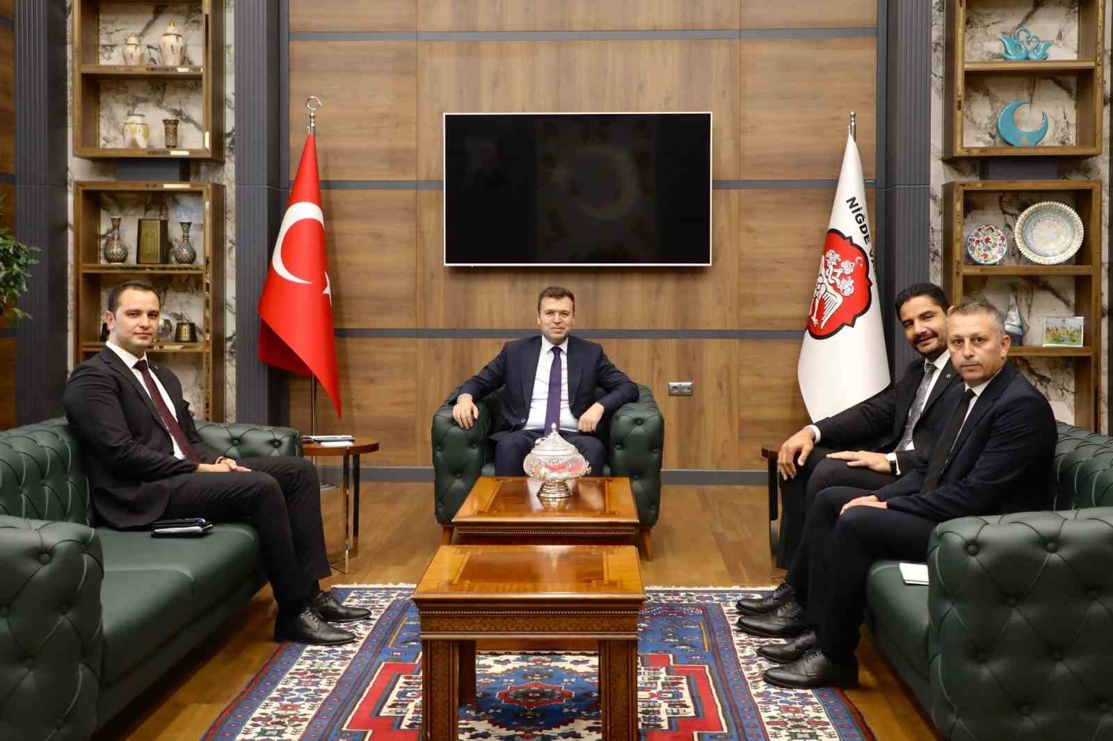 Türkiye Güreş Federasyonu Başkanı Taha Akgül Niğde’de