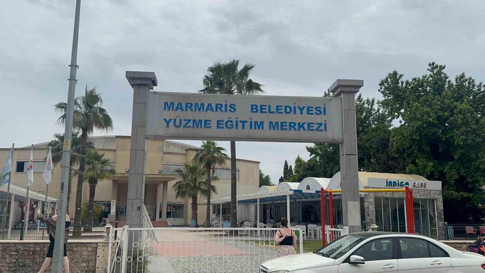 Mahkemeden Marmaris&rsquo;teki havuz kararına y&uuml;r&uuml;tmeyi durdurma