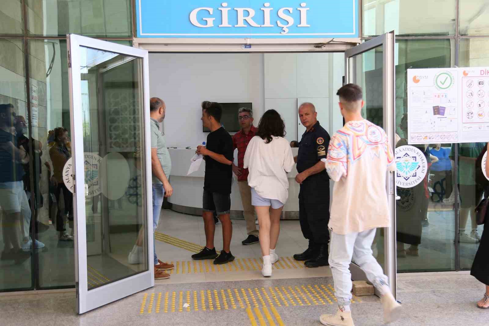 ALKÜ Rektörü Prof. Dr. Türkdoğan: "Bu yıl Alanya ve Gazipaşa’da 10 bin 284 aday YKS heyecanını yaşayacak"