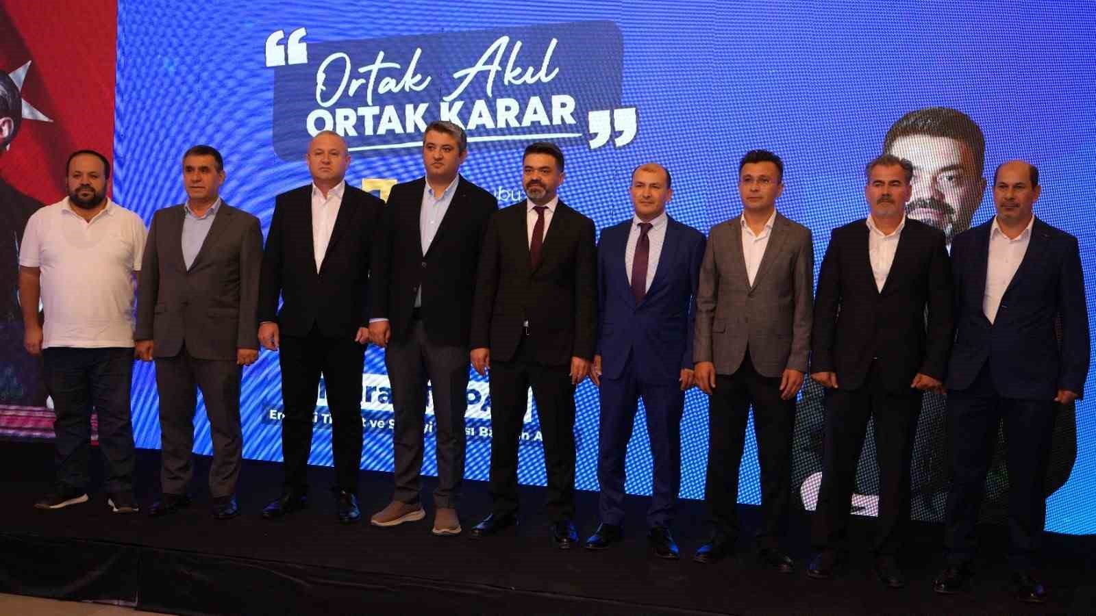 Erdemli TSO’ya adaylığını açıklayan Murat Topal: "Bizim yönetim anlayışımız, ortak akıl, ortak karar"