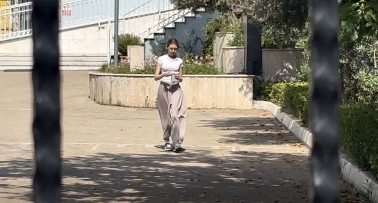 YKS heyecanı: Kimi son dakika yetişti, kimi geç kaldı, kimi gözyaşlarına boğuldu