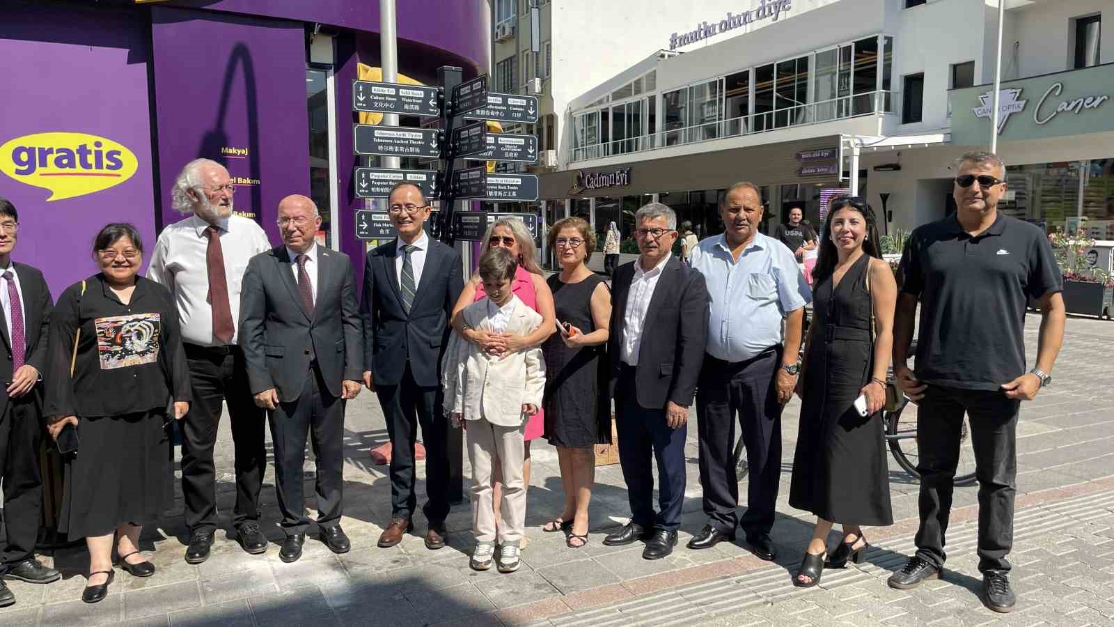 &Ccedil;in B&uuml;y&uuml;kel&ccedil;isi, Fethiye&rsquo;de g&uuml;vercin u&ccedil;urdu