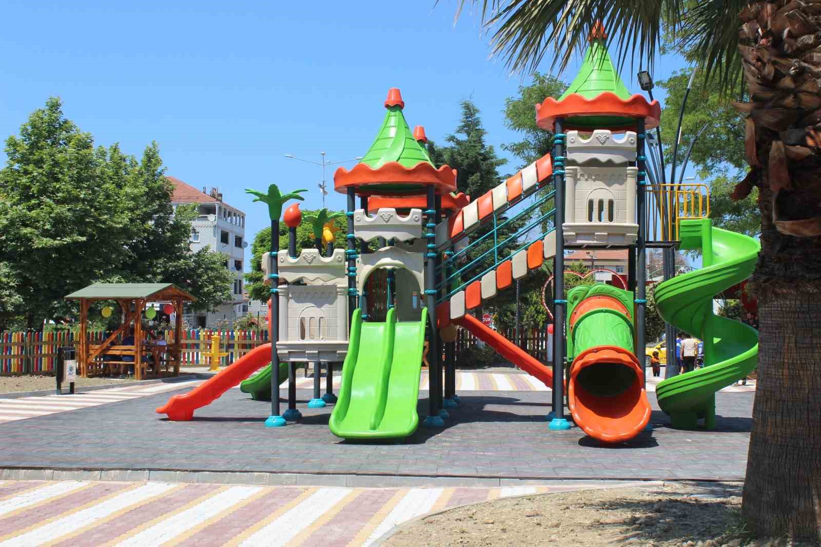 Türkeli’de yenilenen park açıldı